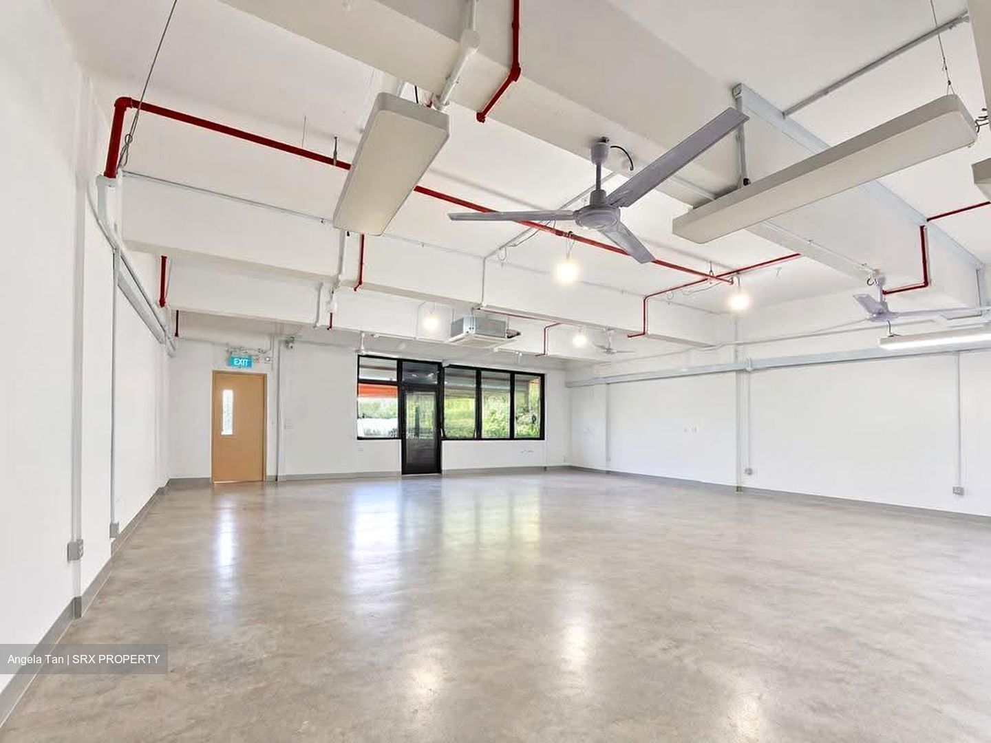 Kallang Place (D12), Factory #625890211
